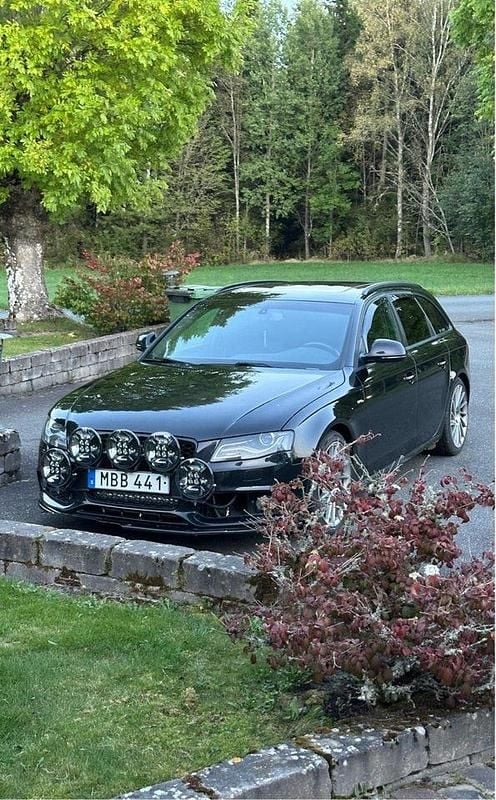 Svart Begagnad 2009 Audi A4 S-Line Kombi | 85 000 kr (Lite dyr) - Bild 1/4