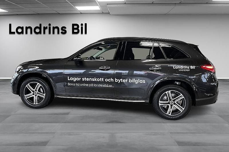 Begagnad Mercedes GLC300e 2026 Grå Halvkombi