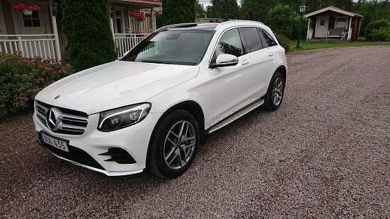 Vit Begagnad 2018 Mercedes GLC220 SUV | 288 000 kr (Bra pris) - Bild 1/4