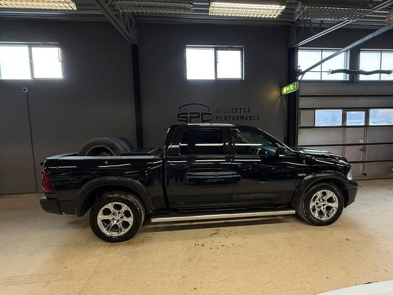 Begagnad Dodge Ram 394 HK (289 kW) 2010 Svart Pickup