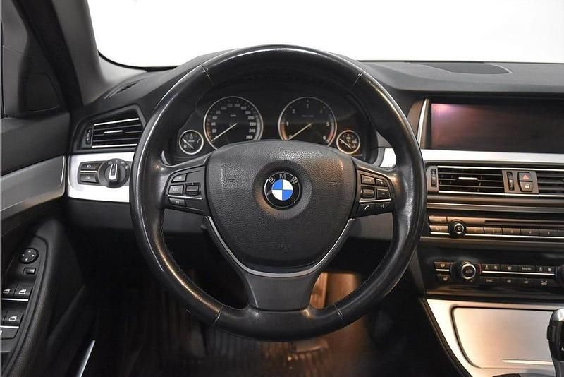 Begagnad BMW 520 190 HK (139 kW) 2016 Grå Kombi