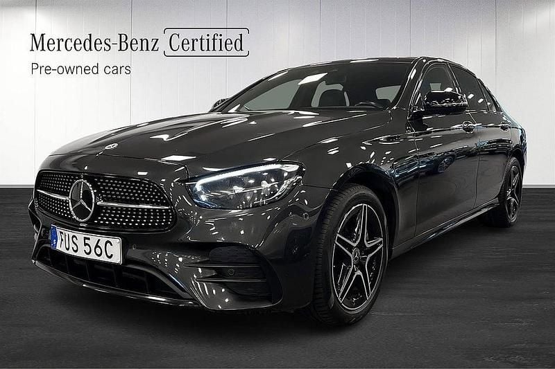 Grå Begagnad 2021 Mercedes E300 AMG Sedan | 449 000 kr (Lite dyr) - Bild 1/4