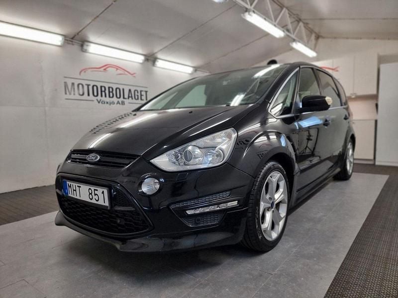 Svart Begagnad 2012 Ford S-MAX S Minibuss | 72 500 kr (Marknadspris) - Bild 1/4