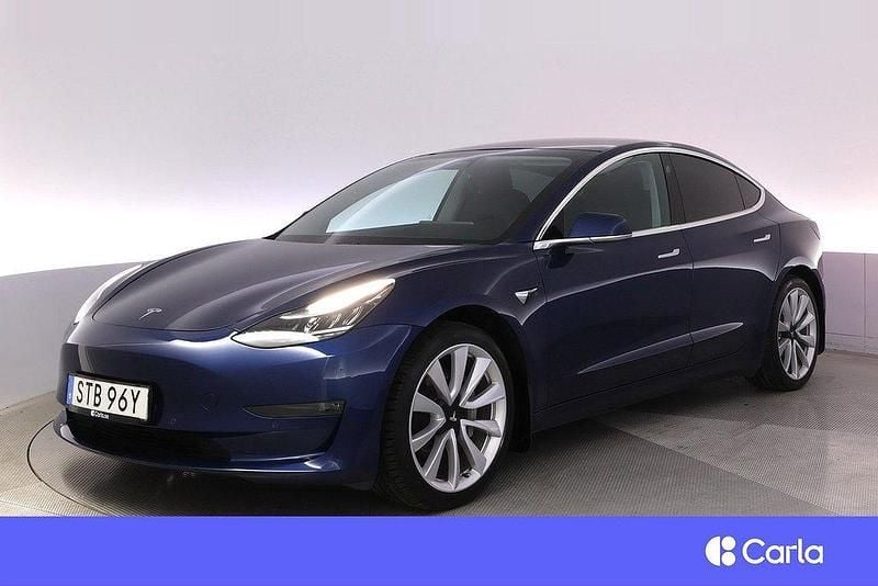 Blå Begagnad 2019 Tesla Model 3 Long Range AWD Sedan | 288 900 kr (Superpris) - Bild 1/4