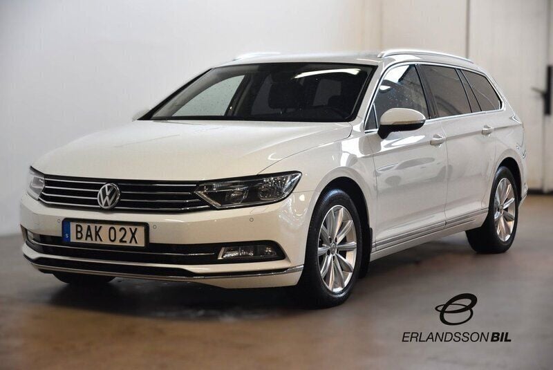 Vit Begagnad 2019 VW Passat GT Kombi | 209 900 kr (Bra pris) - Bild 1/4