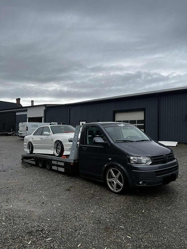 Vit Begagnad 2004 VW T5 Van | 190 000 kr - Bild 1/4