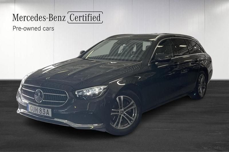 Grå (grey) Begagnad 2022 Mercedes E220 Kombi | 369 900 kr (Marknadspris) - Bild 1/4