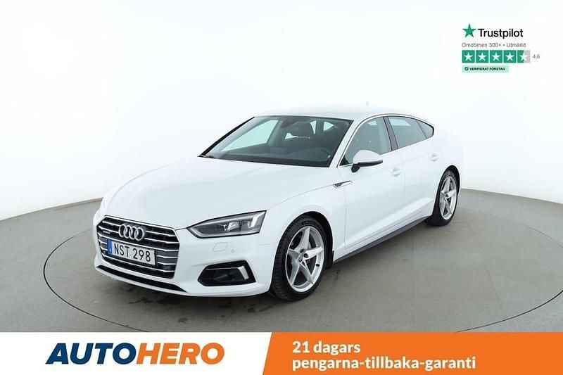 Vit Begagnad 2018 Audi A5 Sportback Halvkombi | 278 000 kr (Marknadspris) - Bild 1/4