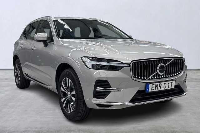Begagnad Volvo XC60 Core 355 HK (261 kW) 2024 Silver SUV