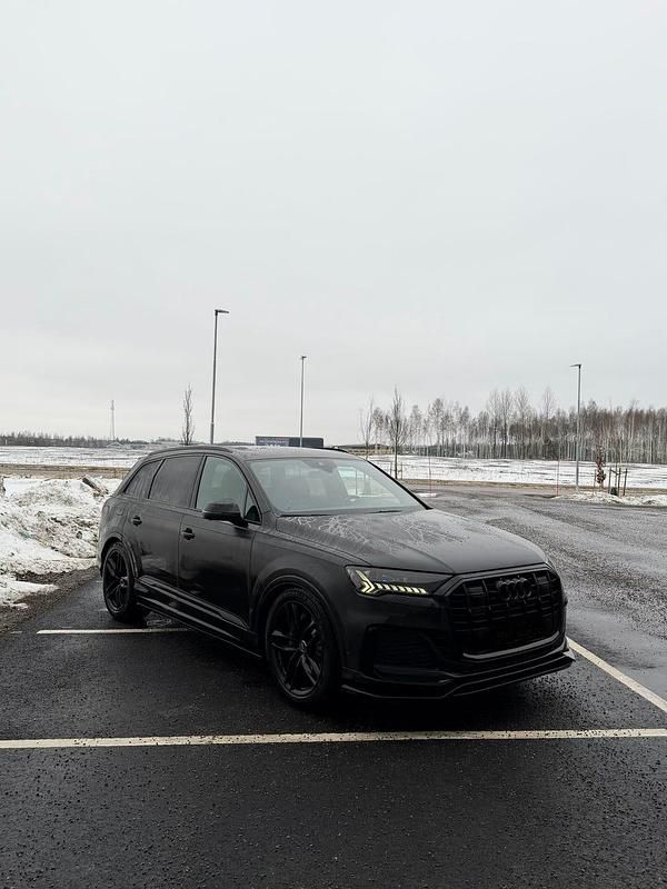 Begagnad Audi Q7 S-Line 286 HK (210 kW) 2020 Silver metallic SUV