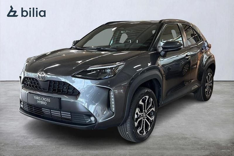 Ny 2025 Toyota Yaris Cross Active SUV | 343 800 kr - Bild 1/4
