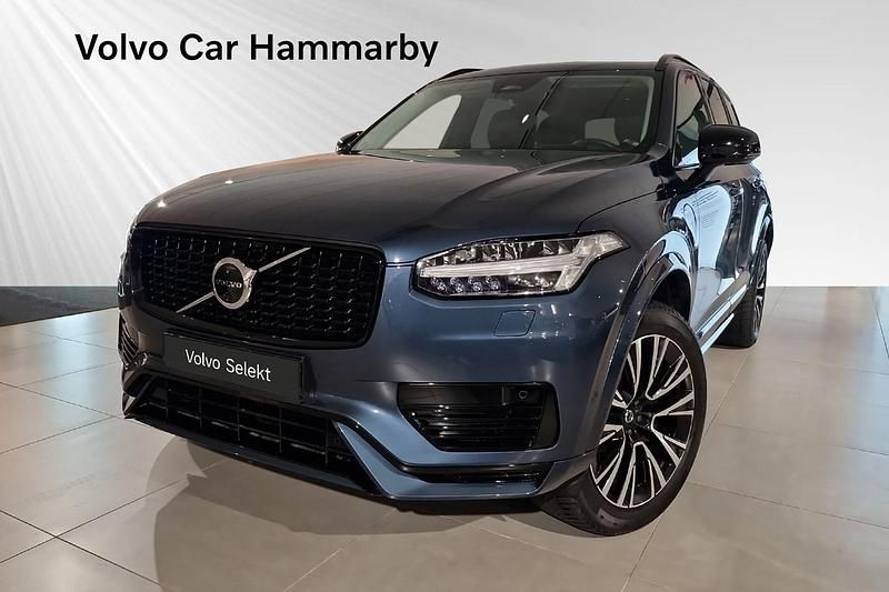 Blå Begagnad 2022 Volvo XC90 Ultimate SUV | 709 000 kr (Marknadspris) - Bild 1/3