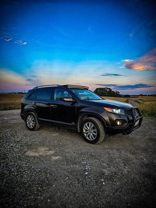 Brun Begagnad 2010 Kia Sorento EX SUV | 75 000 kr (Marknadspris) - Bild 1/4