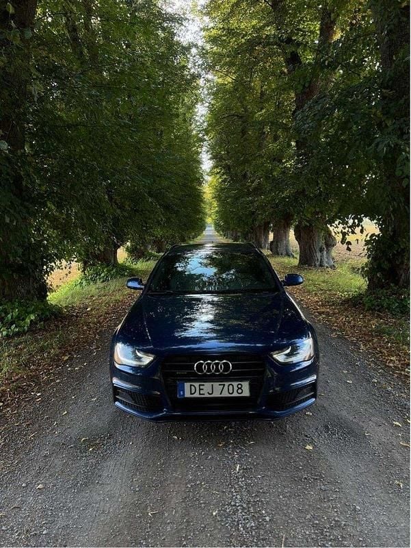 Blå Begagnad 2015 Audi A4 S-Line Kombi | 120 000 kr (Bra pris) - Bild 1/4