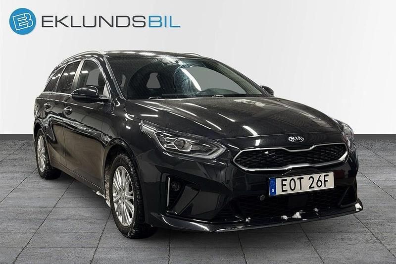 Begagnad Kia Ceed Sportswagon 141 HK (103 kW) 2020 Svart Kombi