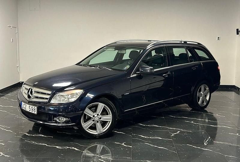 Begagnad Mercedes C220 Avantgarde 170 HK (125 kW) 2010 Blå Kombi