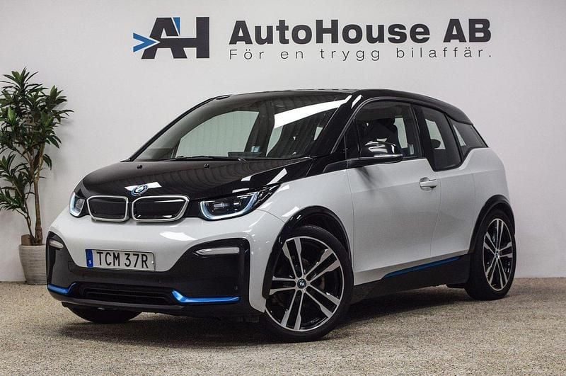 Vit Begagnad 2019 BMW i3 Halvkombi | 159 000 kr (Bra pris) - Bild 1/4