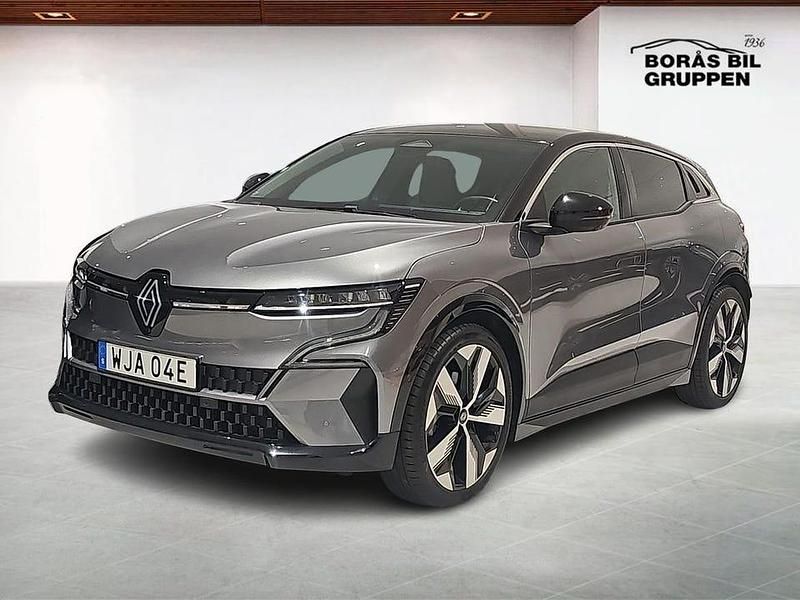 Grå Begagnad 2023 Renault Mégane IV Techno | 229 000 kr (Marknadspris) - Bild 1/4
