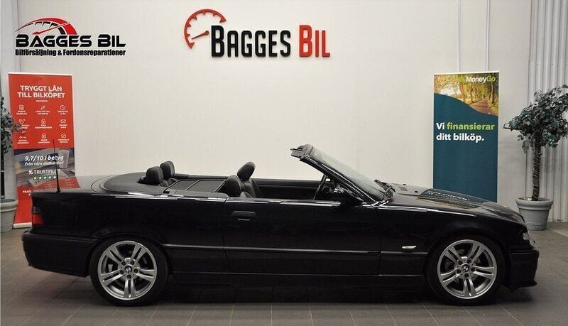 Svart Begagnad 1996 BMW 328 Cabriolet Cab | 155 000 kr - Bild 1/4