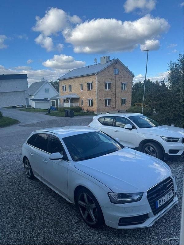 Vit Begagnad 2014 Audi A4 S-Line Kombi | 90 000 kr (Bra pris) - Bild 1/4