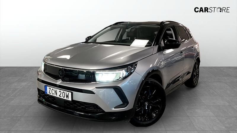 Begagnad Opel Grandland X GS Line 224 HK (164 kW) 2022 Grå SUV