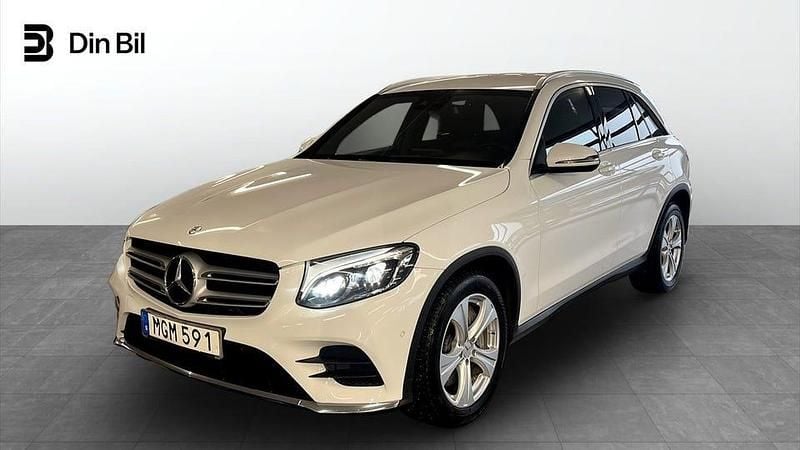 Vit Begagnad 2015 Mercedes GLC220 SUV | 259 000 kr (Lite dyr) - Bild 1/4