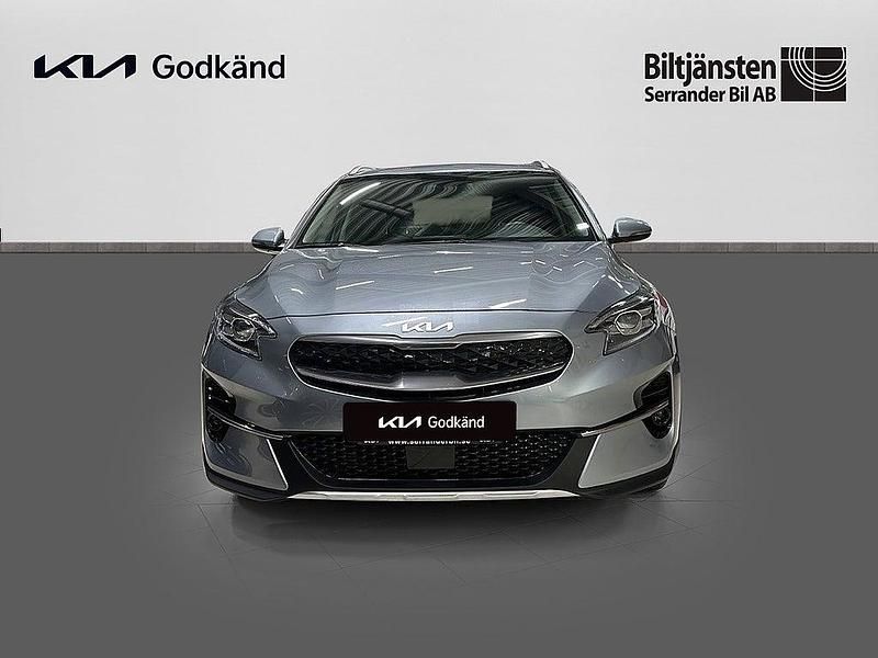 Begagnad Kia XCeed Advance 141 HK (103 kW) 2022 Grå SUV