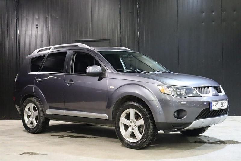 Mörkgrå Begagnad 2008 Mitsubishi Outlander SUV | 49 000 kr (Bra pris) - Bild 1/4