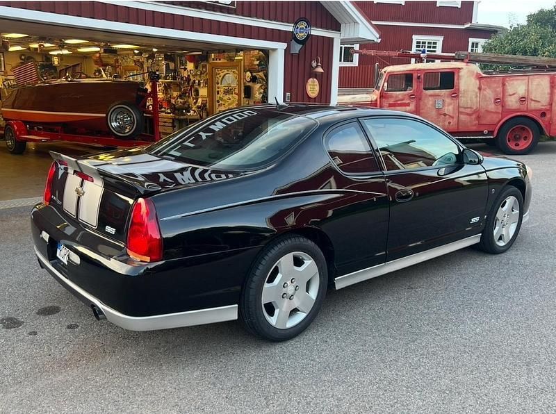 Begagnad 2007 Chevrolet Monte Carlo Sportkupé | 74 000 kr - Bild 1/4