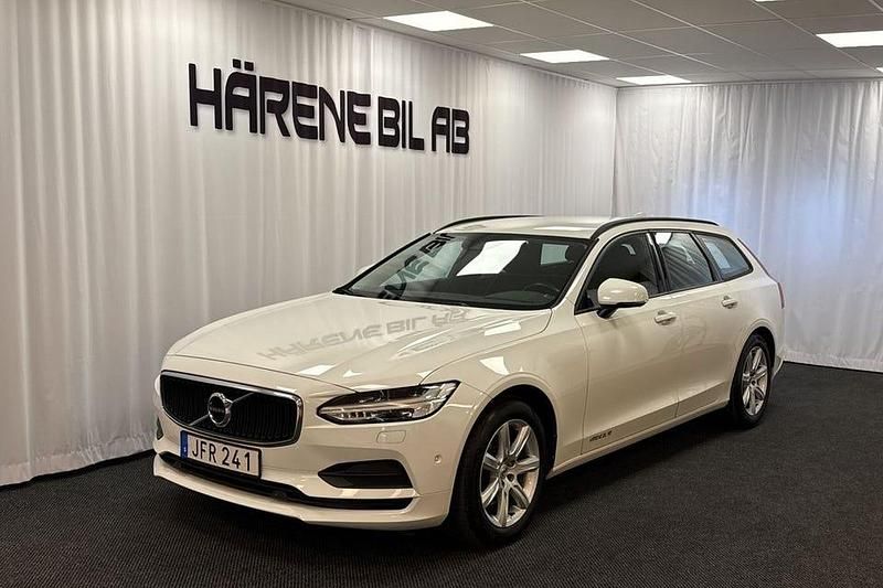 Vit Begagnad 2017 Volvo V90 Kinetic Kombi | 189 900 kr (Marknadspris) - Bild 1/4