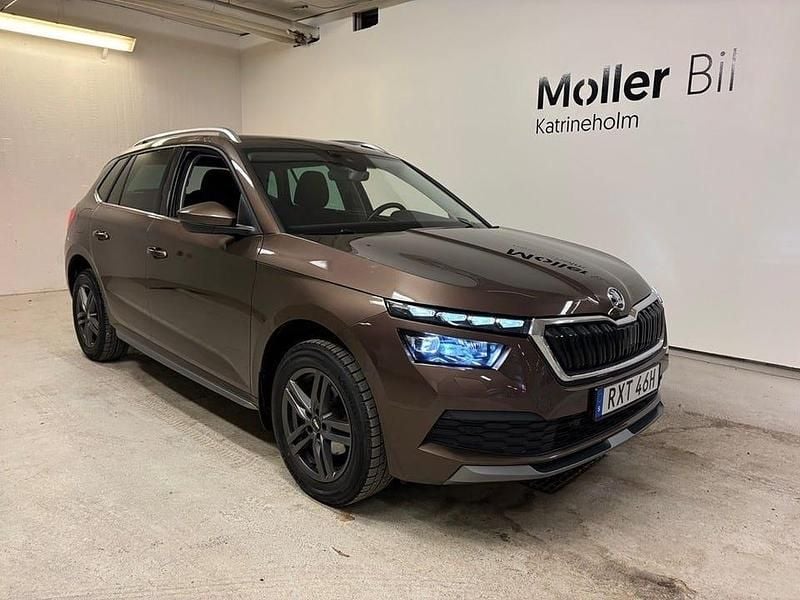 Brun Begagnad 2021 Skoda Kamiq Style SUV | 219 900 kr (Marknadspris) - Bild 1/4