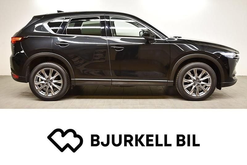 Svart Begagnad 2020 Mazda CX-5 Optimum SUV | 269 900 kr (Marknadspris) - Bild 1/4