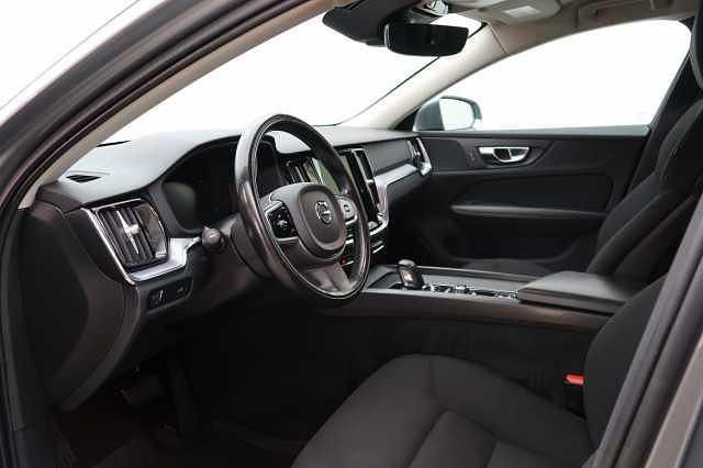 Begagnad Volvo V60 CC 197 HK (144 kW) 2021 Kombi