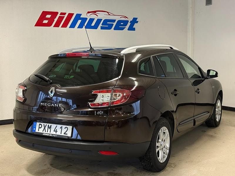 Begagnad Renault Mégane GrandTour LIMITED 110 HK (80 kW) 2015 Brun Kombi