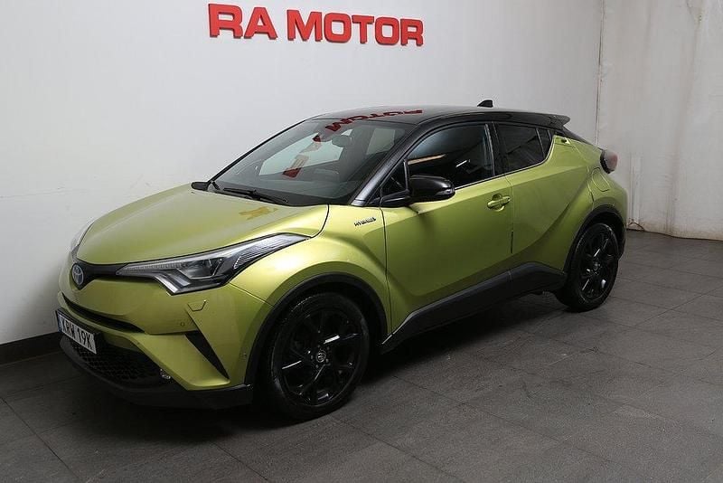 Grön Begagnad 2019 Toyota C-HR Edition SUV | 189 900 kr (Marknadspris) - Bild 1/3