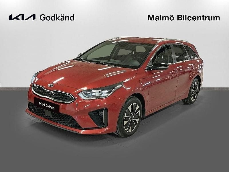 Begagnad Kia Ceed Sportswagon Advance 141 HK (103 kW) 2021 Röd Kombi