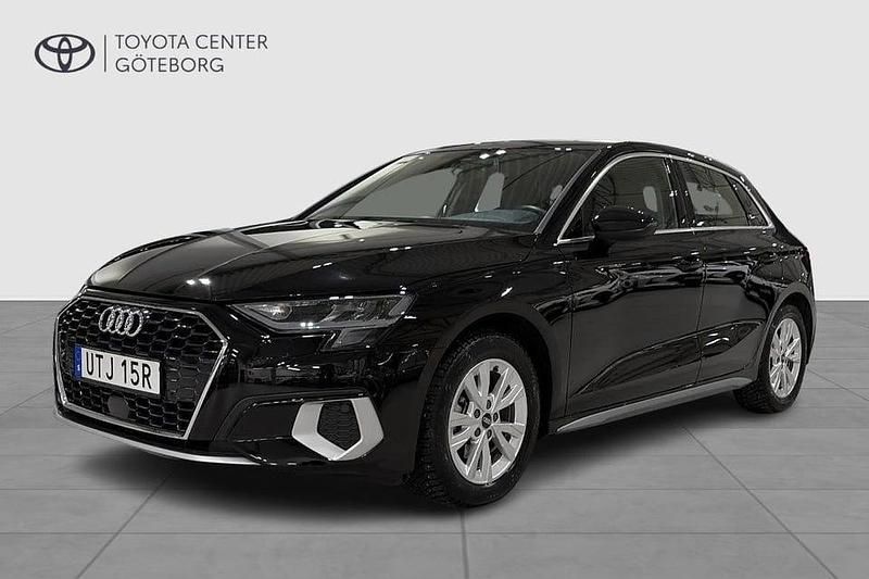 Svart Begagnad 2024 Audi A3 | 274 900 kr (Marknadspris) - Bild 1/4
