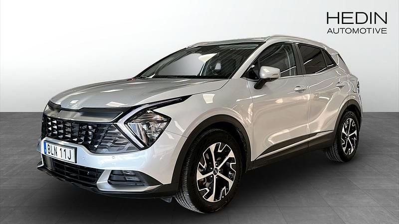 Svart Begagnad 2022 Kia Sportage SUV | 319 900 kr (Superpris) - Bild 1/4