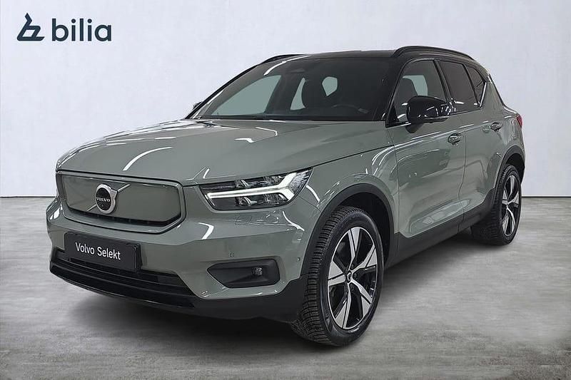 Grön Begagnad 2022 Volvo XC40 Pro SUV | 339 000 kr - Bild 1/3