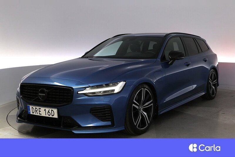 Blå Begagnad 2020 Volvo V60 R-Design Kombi | 398 900 kr (Marknadspris) - Bild 1/2