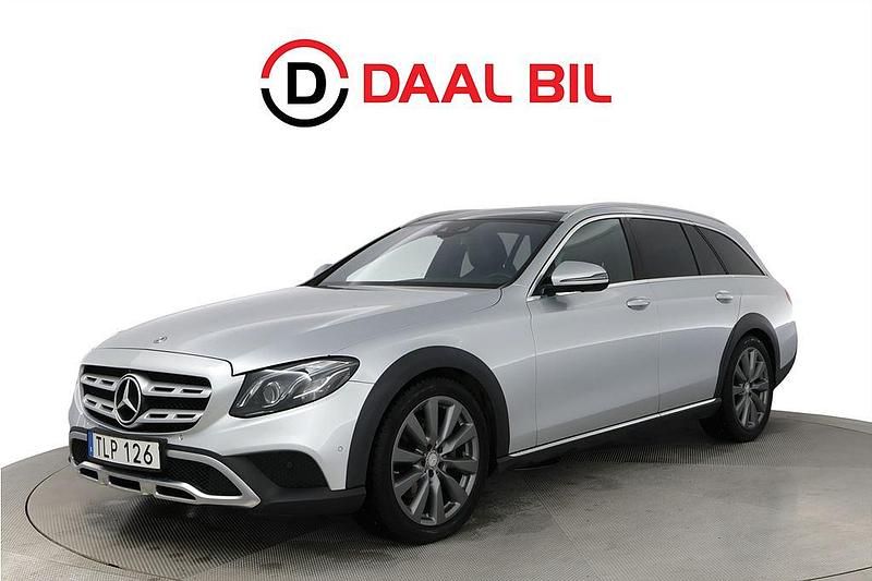 Begagnad Mercedes E220 All-Terrain 194 HK (142 kW) 2017 Silver Kombi