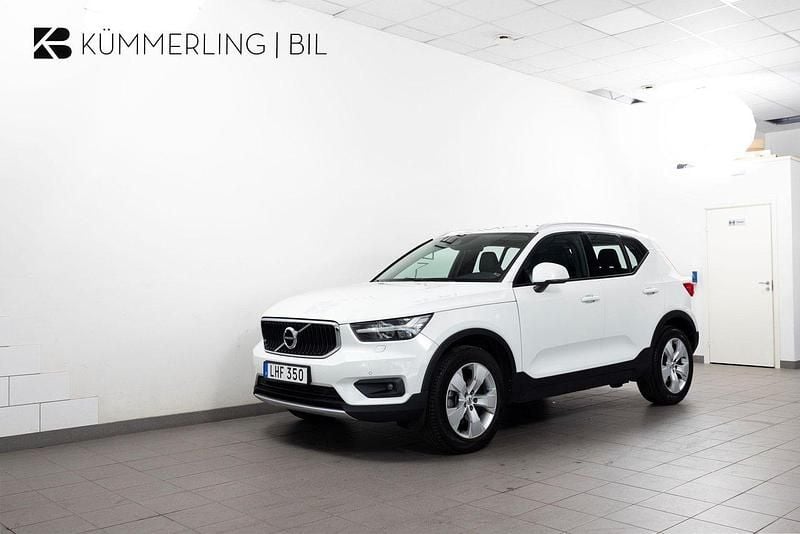 Vit Begagnad 2018 Volvo XC40 SUV | 229 900 kr (Bra pris) - Bild 1/4