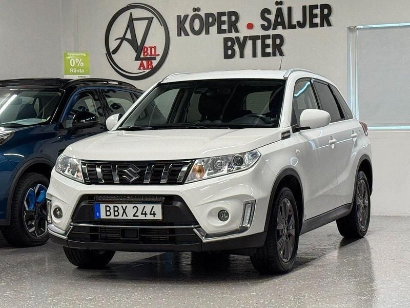 Vit Begagnad 2018 Suzuki Vitara SUV | 159 900 kr (Bra pris) - Bild 1/4