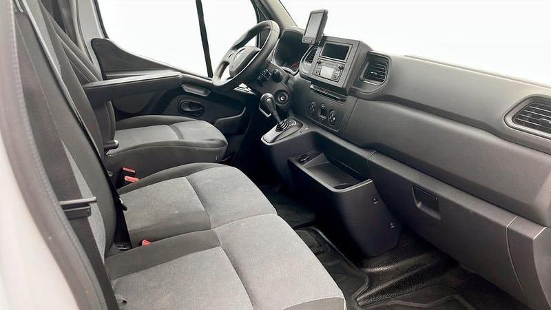 Begagnad Renault Master 150 HK (110 kW) 2020 Vit Pickup