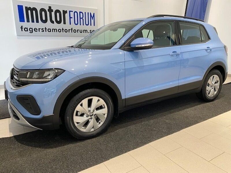 Ljusblå (blå) Begagnad 2024 VW T-Cross SUV | 249 000 kr (Marknadspris) - Bild 1/4