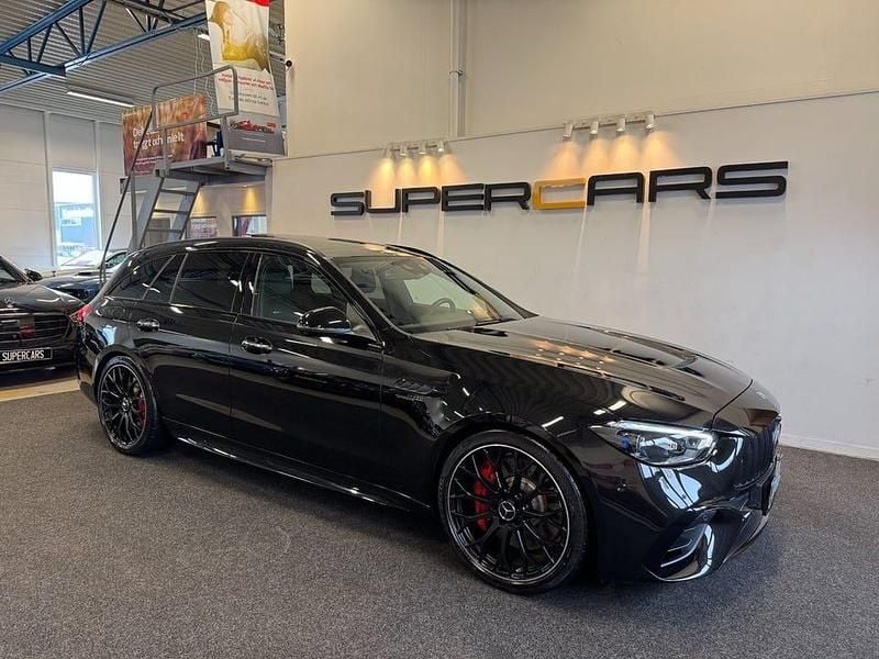 Begagnad Mercedes C63S AMG AMG 680 HK (500 kW) 2024 Svart Kombi