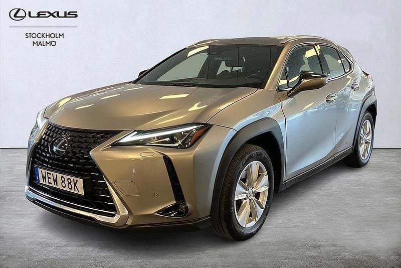 Ljusgrå Begagnad 2020 Lexus UX 250h E-FOUR SUV | 259 000 kr (Bra pris) - Bild 1/4