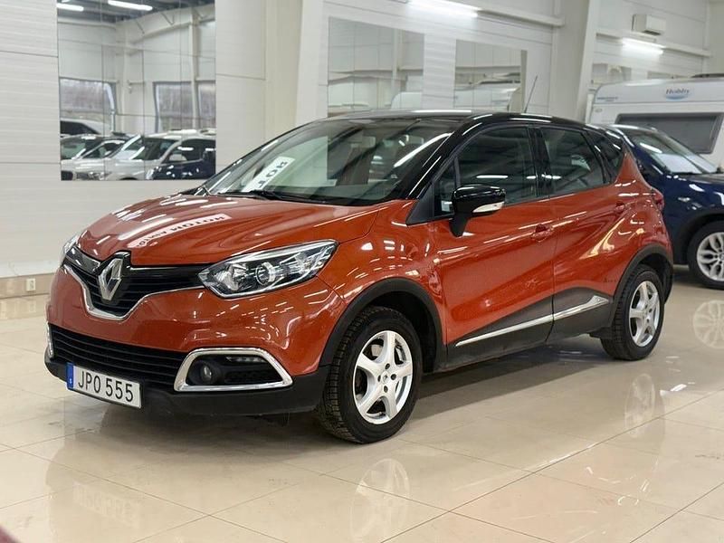 Begagnad 2015 Renault Captur SUV | 93 900 kr (Marknadspris) - Bild 1/4