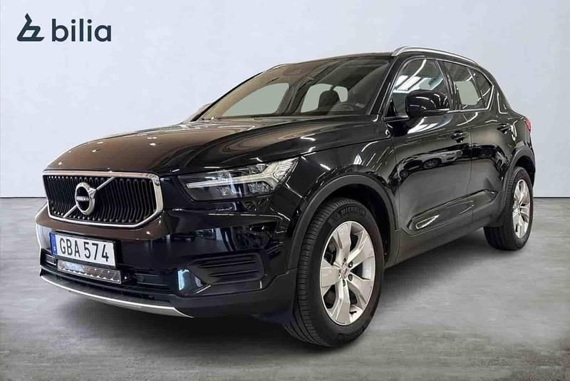 Svart Begagnad 2022 Volvo XC40 SUV | 299 500 kr - Bild 1/1