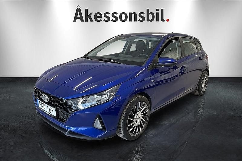 Blå Begagnad 2022 Hyundai i20 Essential Halvkombi | 189 000 kr - Bild 1/4